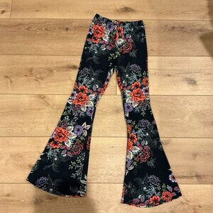 Love Cameron Los Angeles Boho Flare Stretchy Pants